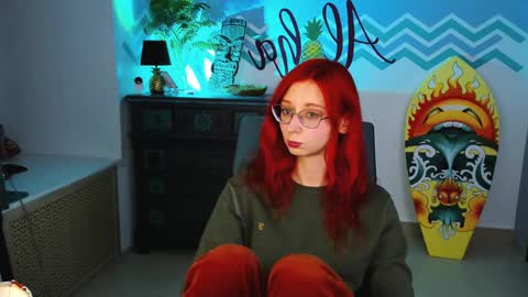 Snapshot of orianna_blade chatting on January 10, 6:06 pm Orianna - Hi Im into geek culture cosplay crafting LARP games. Shall we play DnD online show from January 10, 6:06 pm