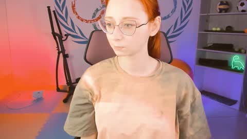 Snapshot of orianna_blade chatting on January 19, 3:10 pm Orianna - Hi Im into geek culture cosplay crafting LARP games. Shall we play DnD online show from January 19, 3:10 pm