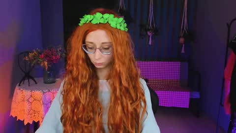 Snapshot of orianna_blade chatting on February 1, 5:37 pm Orianna - Hi Im into geek culture cosplay crafting LARP games. Shall we play DnD online show from February 1, 5:37 pm