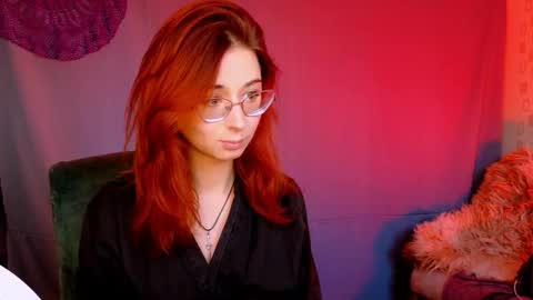 Snapshot of orianna_blade chatting on September 9, 3:11 pm Orianna - Hi Im into geek culture cosplay crafting LARP games. Shall we play DnD online show from September 9, 3:11 pm