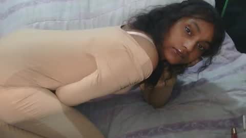 originalcali95 online show from April 5, 7:22 pm