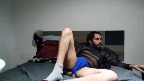 Snapshot of orm9318 chatting on November 7, 11:32 am Orm93 online show from November 7, 11:32 am