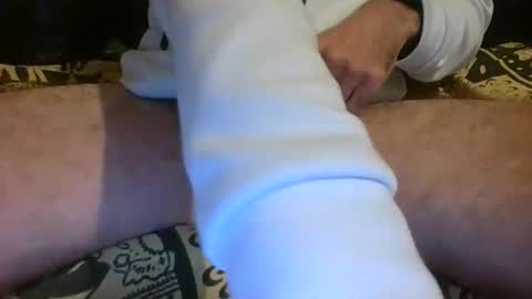 Snapshot of ornytologist chatting on November 22, 3:11 pm ornytologist online show from November 22, 3:11 pm