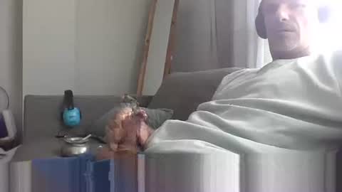 Snapshot of orwel09 chatting on December 26, 9:55 am orwel09 online show from December 26, 9:55 am