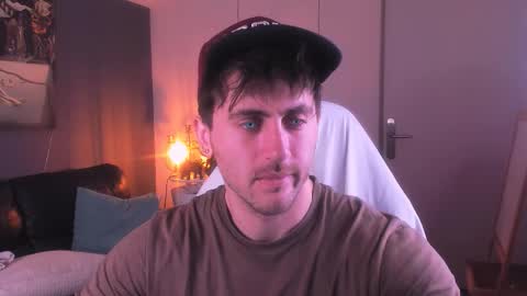 Oscar online show from September 28, 9:09 pm