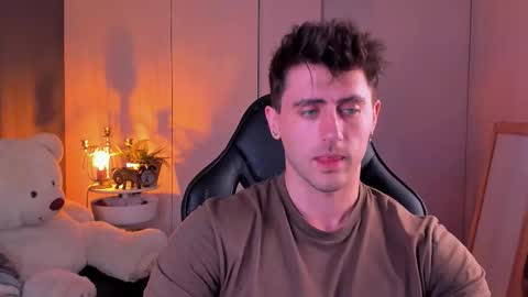 Oscar online show from October 24, 9:22 pm