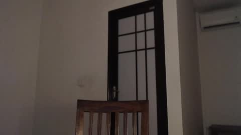 Snapshot of oscar_sssky chatting on January 24, 12:31 pm Oscar online show from January 24, 12:31 pm