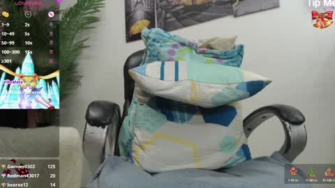 Bear Gael online show from December 17, 8:43 pm