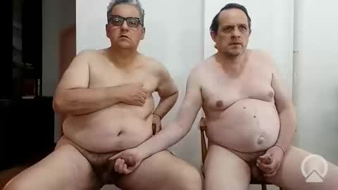 Snapshot of osoandcub chatting on November 13, 8:52 pm Osoandcub online show from November 13, 8:52 pm