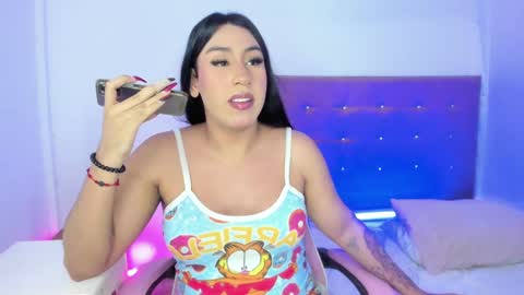 Snapshot of osoriomariaf chatting on February 10, 3:32 pm Maria online show from February 10, 3:32 pm