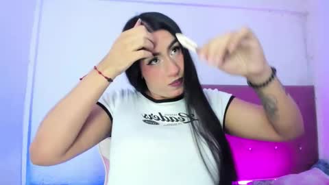 Snapshot of osoriomariaf chatting on December 1, 12:21 pm Maria online show from December 1, 12:21 pm