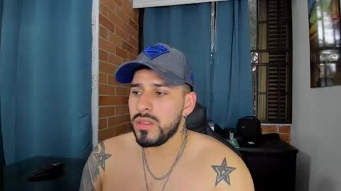 Snapshot of ostin_big09 chatting on February 27, 10:20 pm Instagram ostin big09--------- online show from February 27, 10:20 pm