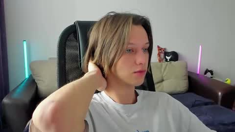 Ostin online show from March 14, 6:19 am