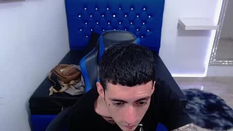 Ostin baby online show from December 3, 3:11 pm