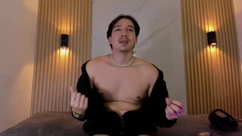 Otto Andrew online show from February 11, 8:14 pm