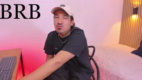 Otto Andrew online show from April 19, 3:06 am