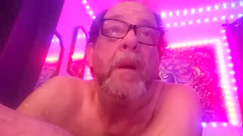 ou8124824 online show from January 11, 11:59 am