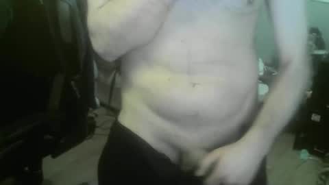 Snapshot of ouinnybis195625 chatting on January 16, 8:22 am ouinnybis195625 online show from January 16, 8:22 am