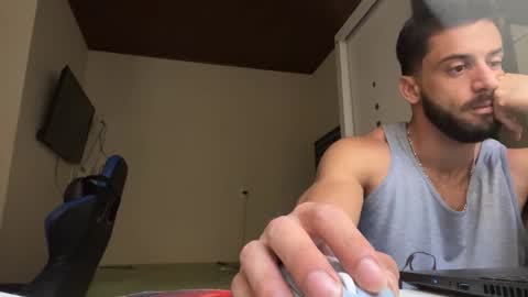 Snapshot of ouro1556 chatting on September 25, 3:05 pm Gold1556 online show from September 25, 3:05 pm