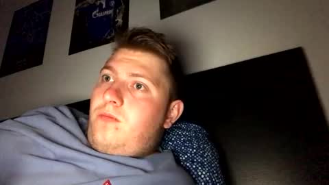 outflayd online show from March 30, 12:33 am