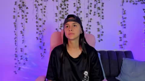 Owen foxx online show from February 18, 1:51 pm