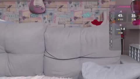 Snapshot of oxmikexo chatting on December 18, 4:39 pm Mike online show from December 18, 4:39 pm