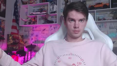 Snapshot of oxmikexo chatting on February 27, 2:54 pm Mike online show from February 27, 2:54 pm