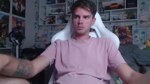 Snapshot of oxmikexo chatting on September 12, 10:37 am Mike online show from September 12, 10:37 am