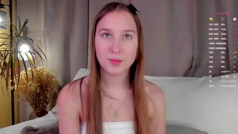 Snapshot of oziecarmona chatting on November 16, 1:11 am Caroline or just Lina online show from November 16, 1:11 am