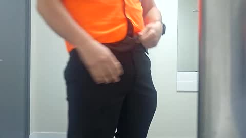 ozone1992 online show from December 8, 2:49 am