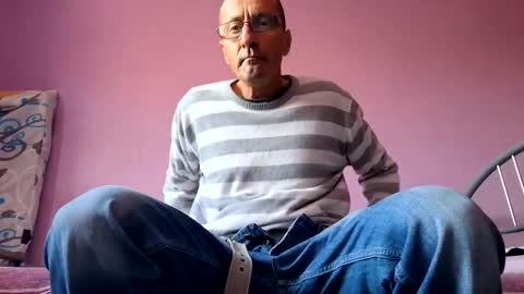 ozved5413 online show from April 24, 10:28 am