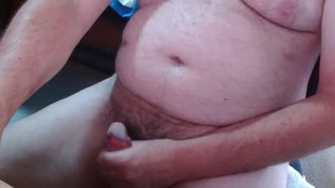 Snapshot of ozzieozzieoi chatting on November 4, 2:43 am HairyolOz online show from November 4, 2:43 am