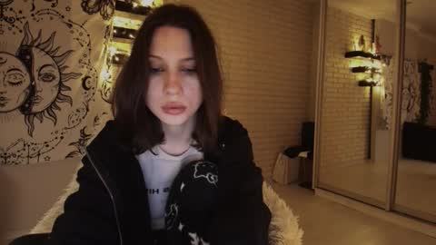 Snapshot of p0rsche911 chatting on December 21, 11:13 pm Alice online show from December 21, 11:13 pm