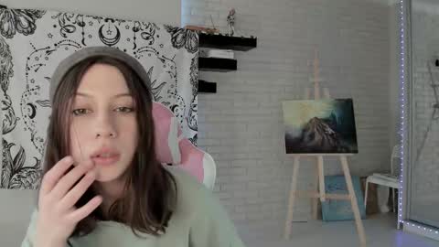 Snapshot of p0rsche911 chatting on March 7, 1:40 pm Alice online show from March 7, 1:40 pm