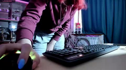 Snapshot of pa1e_pr1ncess chatting on February 14, 6:56 am Ella online show from February 14, 6:56 am