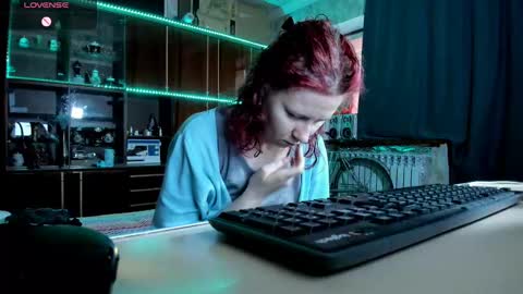 Snapshot of pa1e_pr1ncess chatting on February 19, 5:27 am Ella online show from February 19, 5:27 am