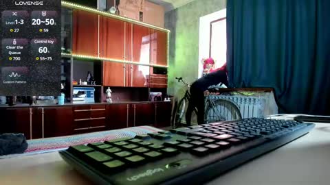 Snapshot of pa1e_pr1ncess chatting on February 22, 10:29 am Ella online show from February 22, 10:29 am