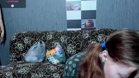 Snapshot of pa1e_pr1ncess chatting on September 15, 8:03 am Ella online show from September 15, 8:03 am