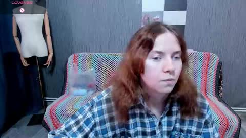 Snapshot of pa1e_pr1ncess chatting on October 7, 7:27 am Ella online show from October 7, 7:27 am