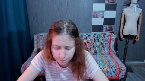 Snapshot of pa1e_pr1ncess chatting on November 14, 8:46 am Ella online show from November 14, 8:46 am