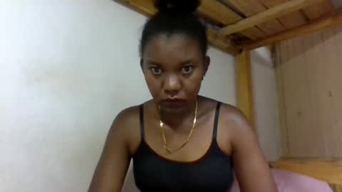 Snapshot of paatriy chatting on February 22, 6:57 am paatriy online show from February 22, 6:57 am