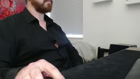 Snapshot of pabighunk chatting on October 10, 7:35 pm pabighunk online show from October 10, 7:35 pm