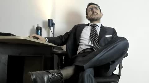 Snapshot of pablo_rincon95 chatting on January 14, 11:20 am pablo rincon95 online show from January 14, 11:20 am