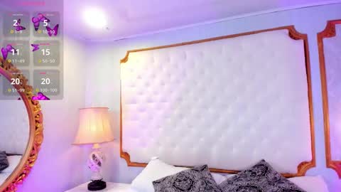 Snapshot of paiigepeach chatting on October 23, 7:45 pm PaIIgePeach online show from October 23, 7:45 pm