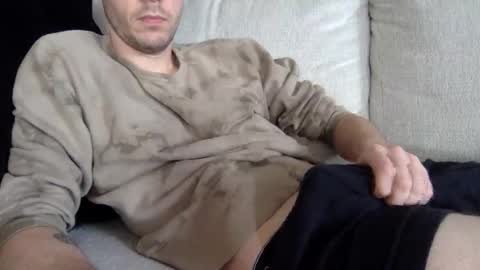 Snapshot of paintdude424 chatting on November 30, 6:23 pm paintdude424 online show from November 30, 6:23 pm