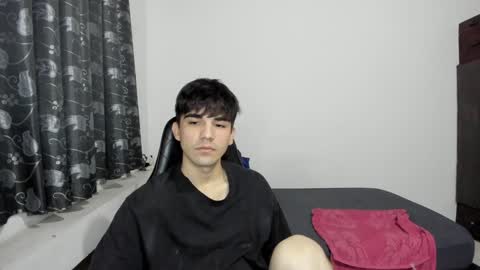 Snapshot of pakun_ chatting on January 16, 1:16 am pakun_ online show from January 16, 1:16 am
