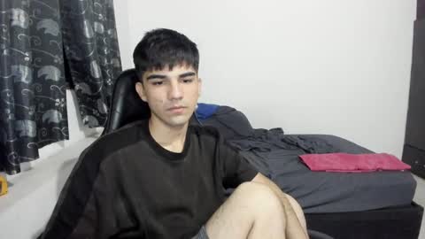 Snapshot of pakun_ chatting on February 14, 1:23 am pakun_ online show from February 14, 1:23 am