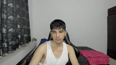 Snapshot of pakun_ chatting on February 16, 1:14 am pakun_ online show from February 16, 1:14 am