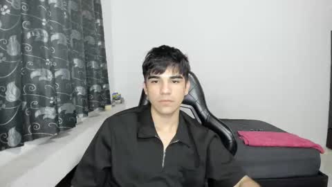 Snapshot of pakun_ chatting on March 6, 2:09 am pakun_ online show from March 6, 2:09 am