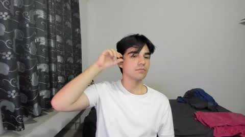 Snapshot of pakun_ chatting on September 14, 11:37 pm pakun_ online show from September 14, 11:37 pm